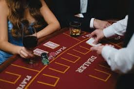 garwa4d mobile app interface showing sportsbook, live-dealer, and slots categories
